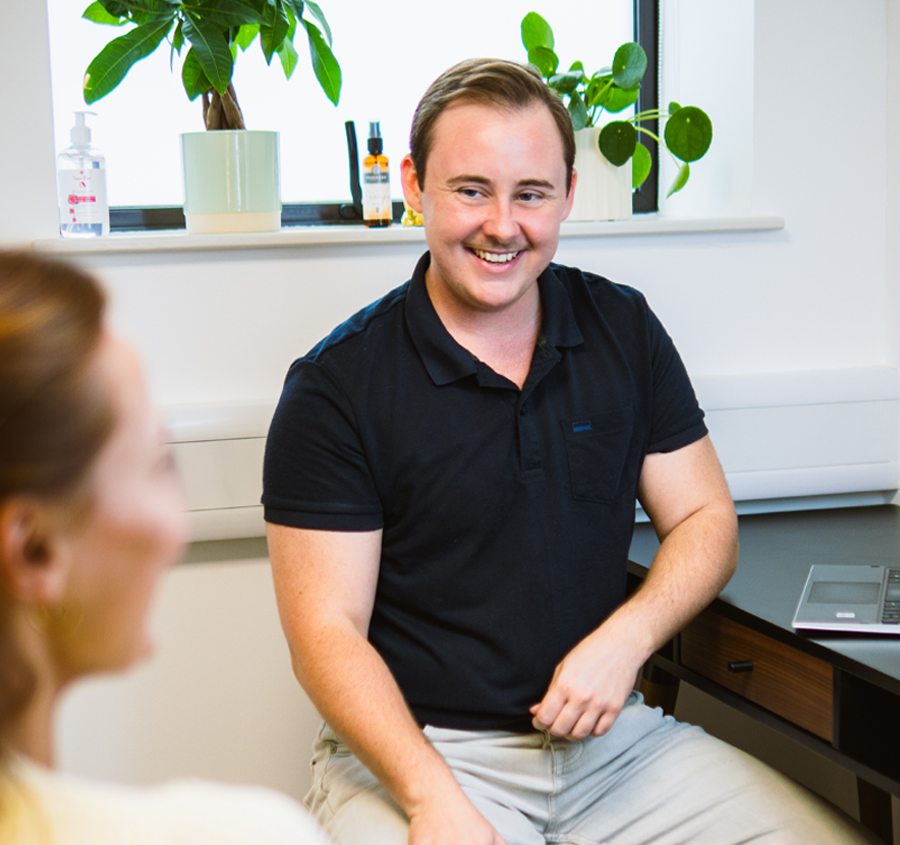 Chiropractor Cheltenham